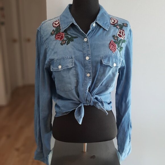 Demin Look Button Up Embroidred Shirt - Picture 1 of 4